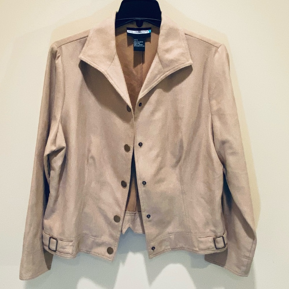 🌟HP🌟NWOT Camel Microfiber/Faux Suede Snap Close Jacket - Picture 1 of 11